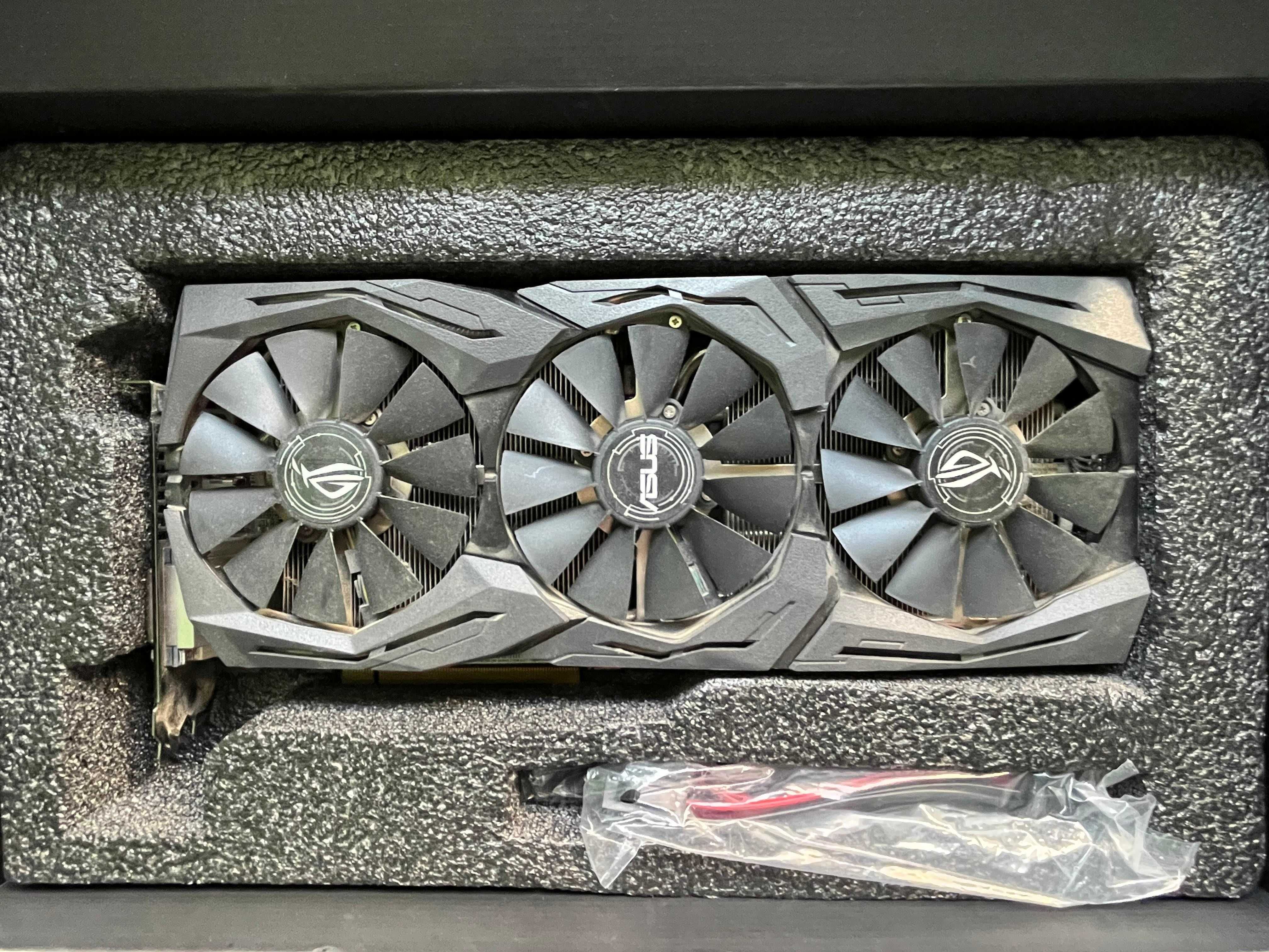 ASUS Vega 64 ROG