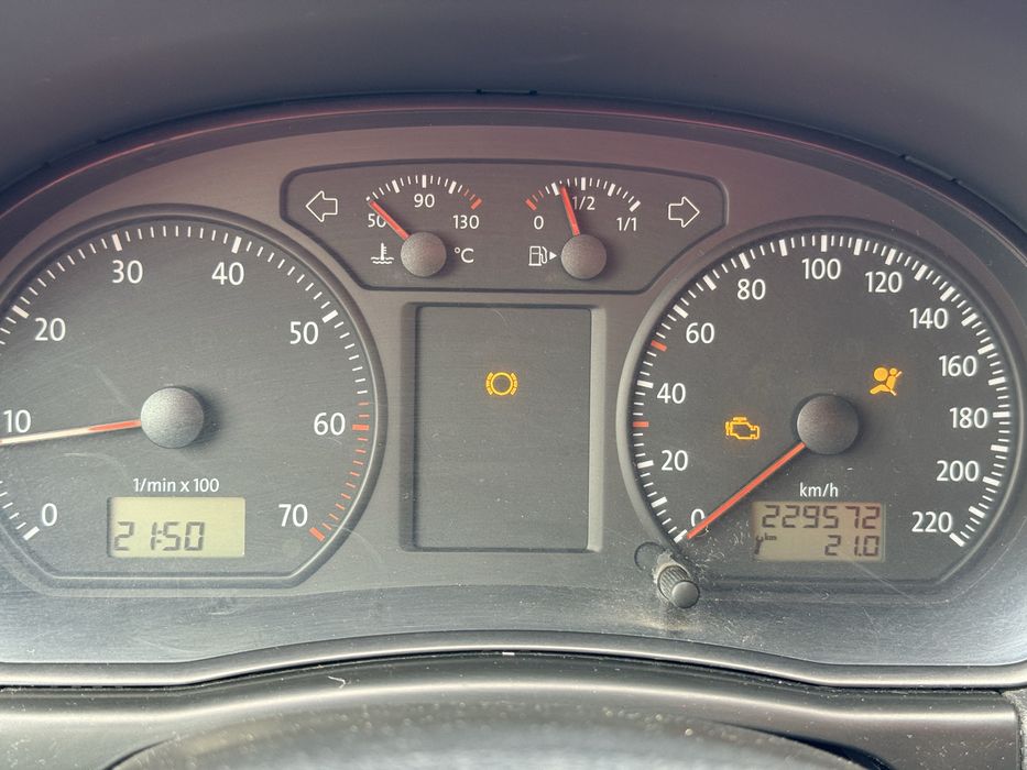 Volkswagen Polo 2007 aer conditionat