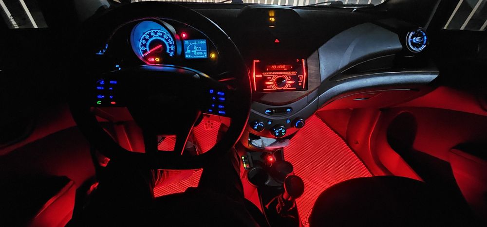 Spark  urgench срочний сотилади