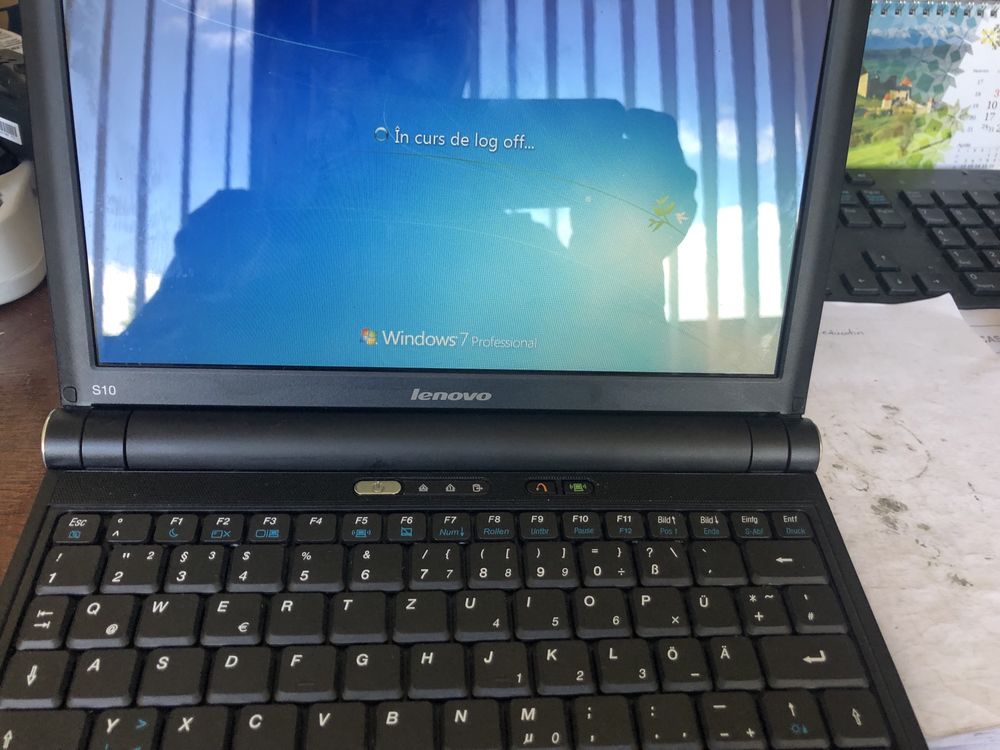 Laptop lenovo