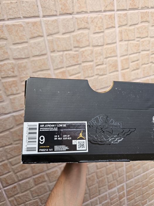 Jordan 1 low SE 42.5