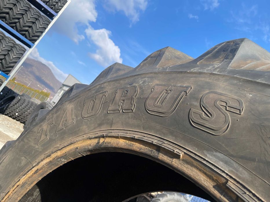 Taurus POINT 20.8r42 cauciuc second hand anvelopa de tractor 520/85