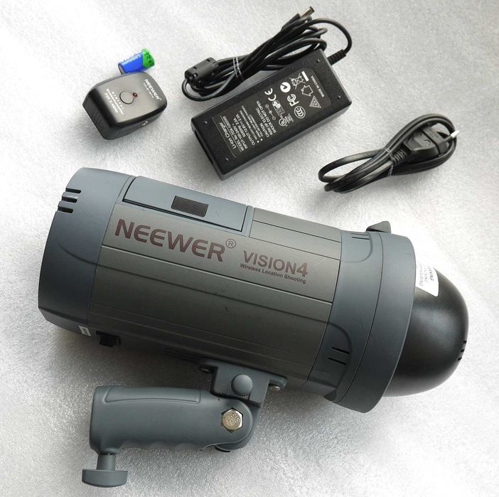 Студийна светкавица с акумулатор Neewer Vision 4 - 300Ws (GN 60)