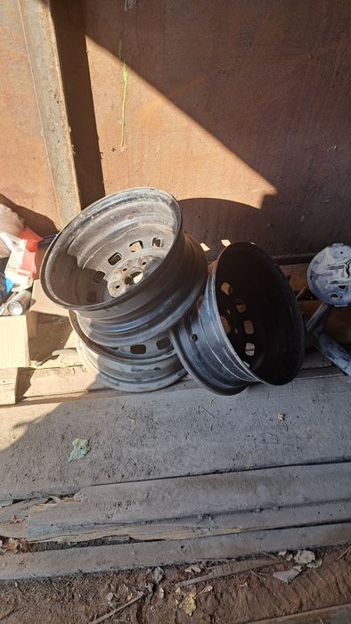 Диски штамп в хорошем состоянии