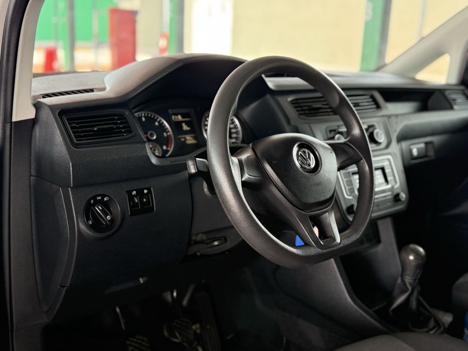 Volkswagen Caddy 2.0TDI / 05.2017 / AC - Posibilitate leasing