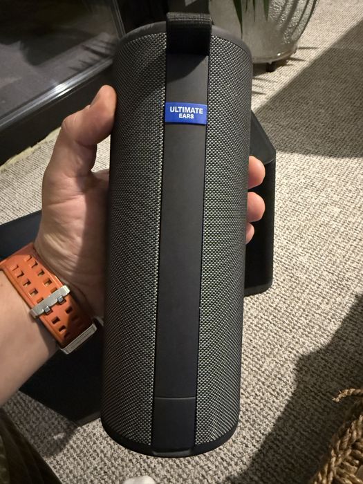 Boxa portabila Logitech Megaboom 4 ,impecabile !