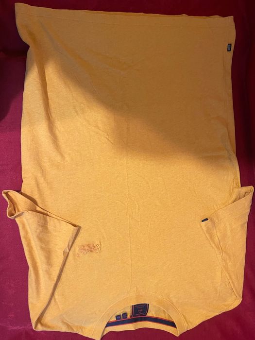 Vand Tricouri Brand Barbati L-XL