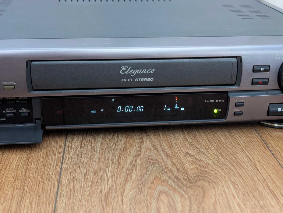 Vand VCR JVC, Sony, etc de top top, 250 RON