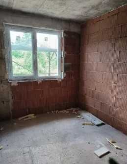 Продава се Тристаен апартамент в Варна, Възраждане 2 - 53 кв.м за 1508 €/кв.м - Снимка #5