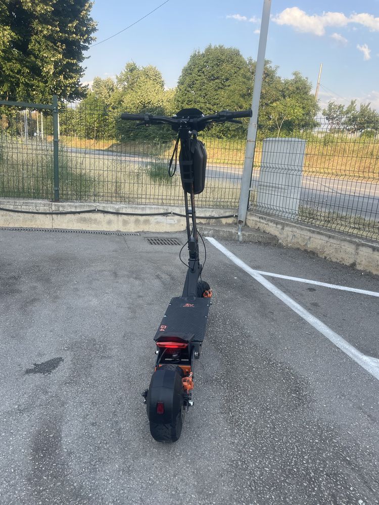 Kukirin G4 електрическа тротинетка
