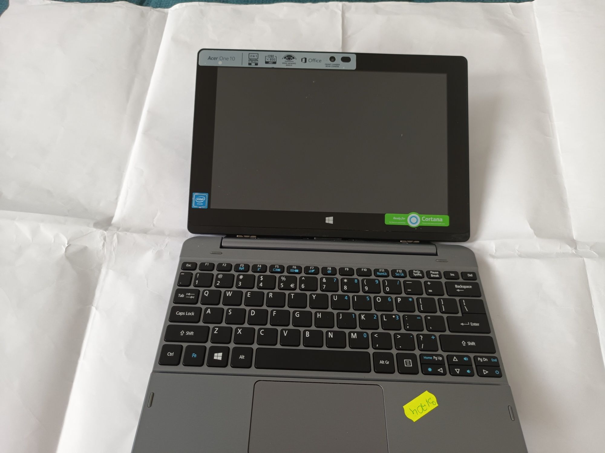 Mini laptop, tableta cu tastatura acer