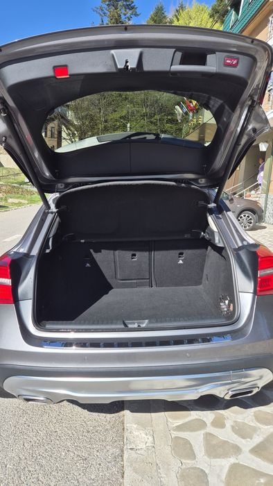 Mercedes GLA 220 4MATIC