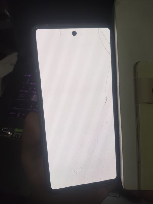 Продам или обменяю Pixel 7