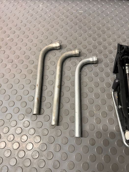 Cric Original + Cheie Roti Vw Passat Golf Touran Skoda Seat Audi