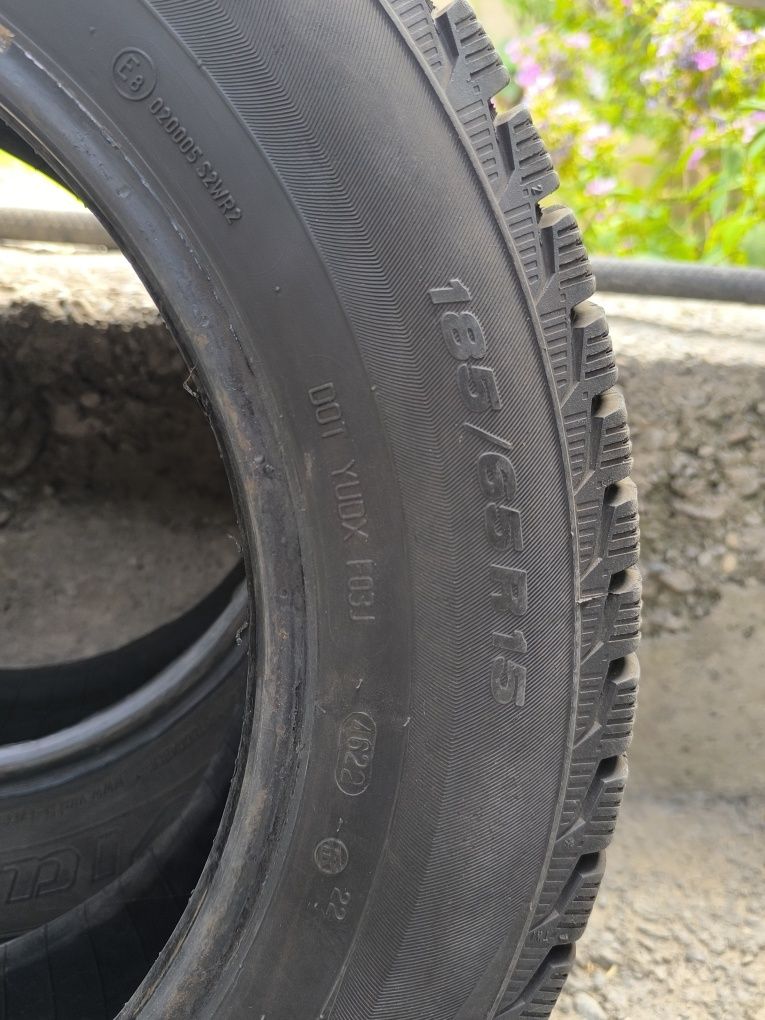 Шины зимние 185/65/R15