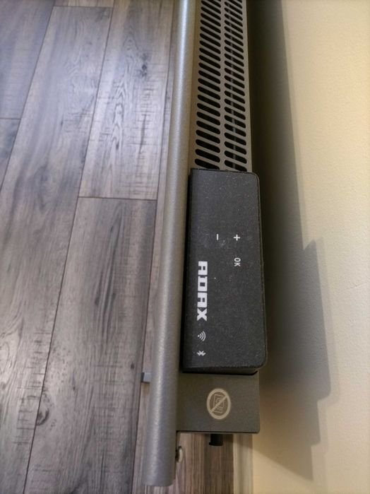 Конвектор Adax NEO Comoakt 2,5kw