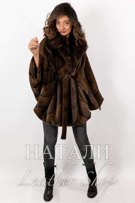 Дамски ексклузивен кожух от Алпака Шарлот