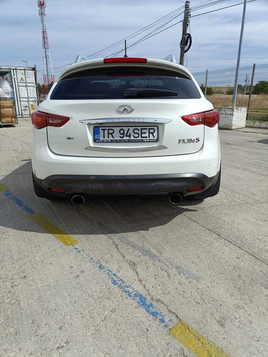 Infiniti FX 30 Nissan