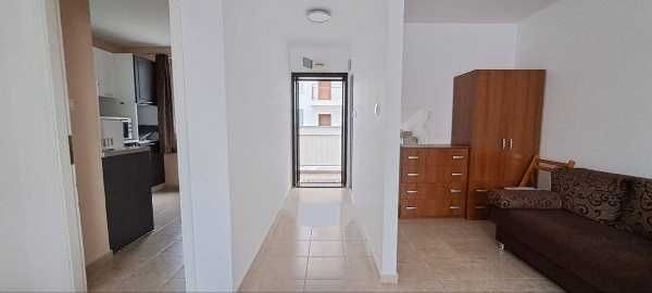 Продава се Двустаен апартамент в к.к. Слънчев бряг - 67 кв.м за 1075 €/кв.м - Снимка #2