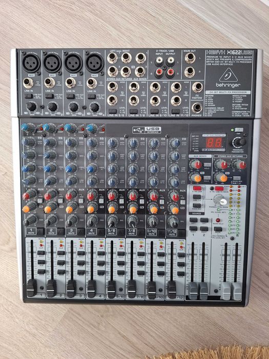 Mixer Behringer Xenyx X1622USB – de vânzare