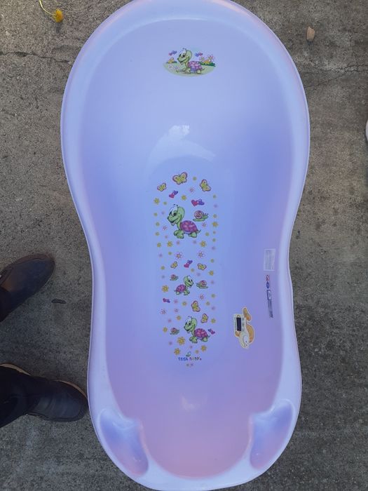 Vanita bebe cu termometru