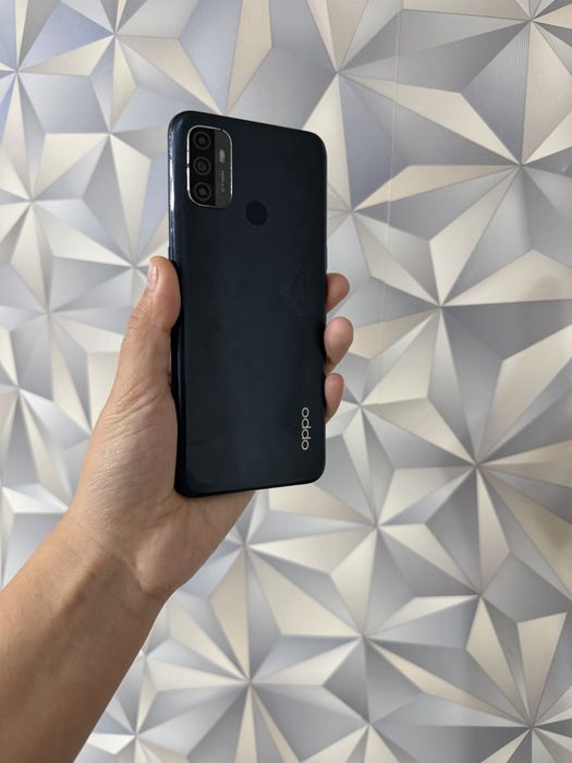 Продаю Телефон oppo А52