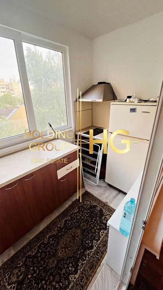 Продава се Двустаен апартамент в Варна, Окръжна болница - 47 кв.м за 2341 €/кв.м - Снимка #2