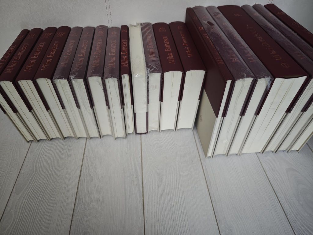 Set Manuscrisele lui Eminescu, Academia Română, 16 vol, 22 tomuri,NOU