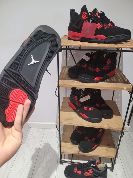 Jordan 4 Red Thunder