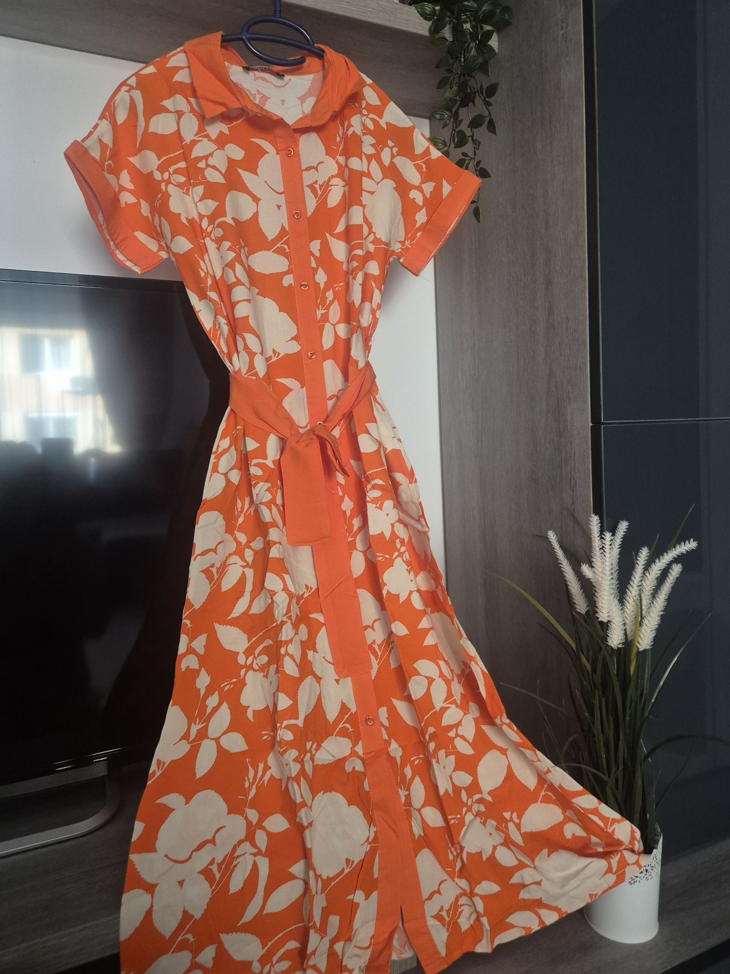 NOUA Rochie vascoza S M sau L mic