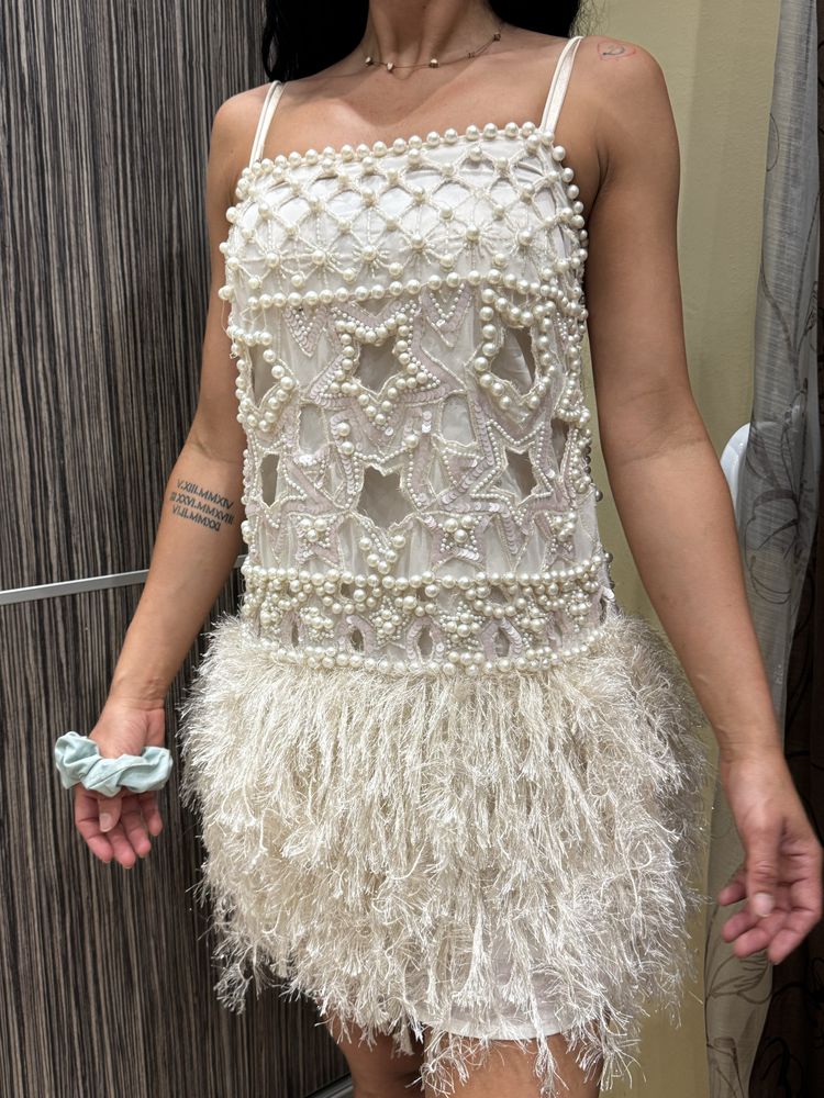 Рокля марка Asos