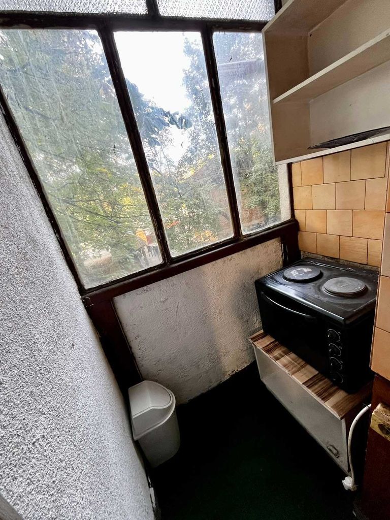 Дава се под наем Тристаен апартамент в Плевен, Дружба 1 - 100 кв.м за 280.5 € - Снимка #19