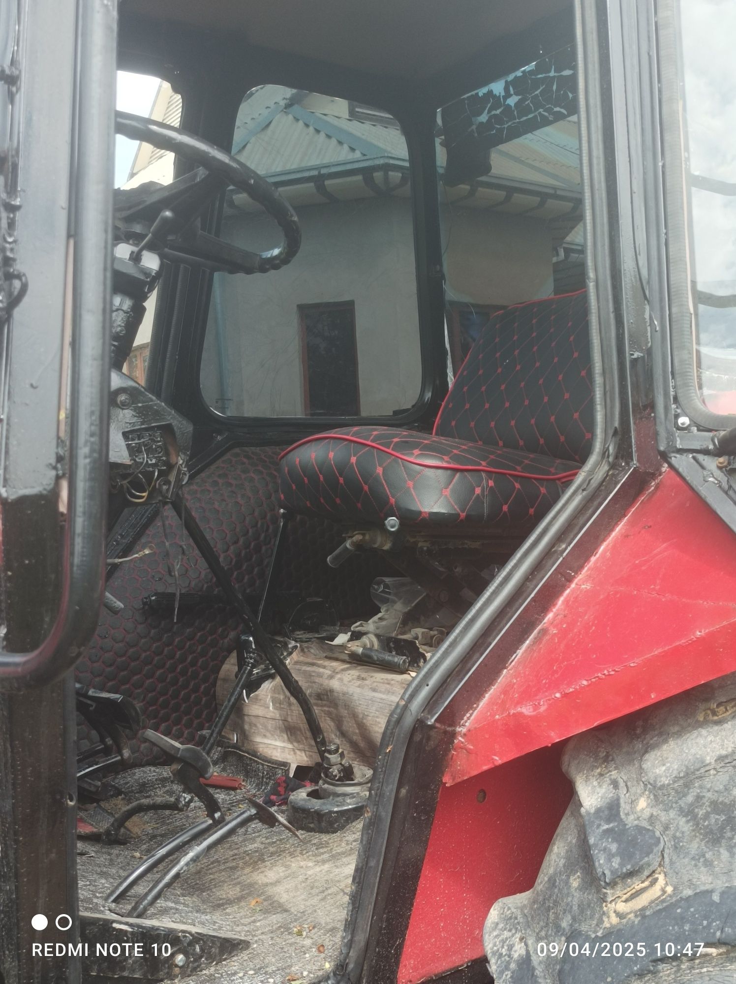 MTZ 60 Traktori sotiladi