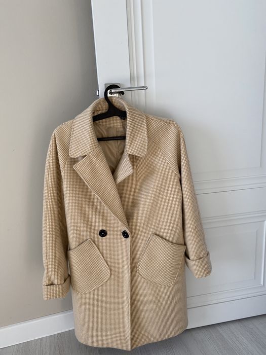 Пальто осенее