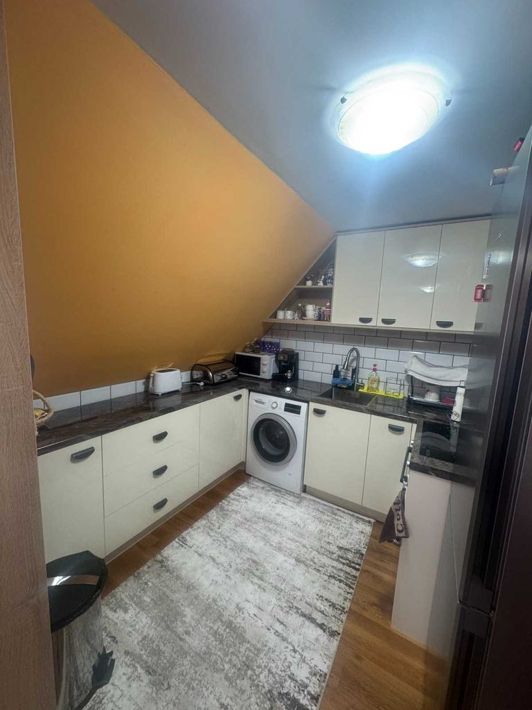 Продава се Многостаен апартамент в Велинград - 121 кв.м за 951 €/кв.м - Снимка #2