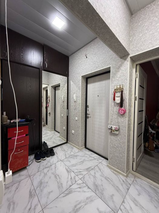 Продаётся 2х комнатная квартира Юнусабад 14 Квартал