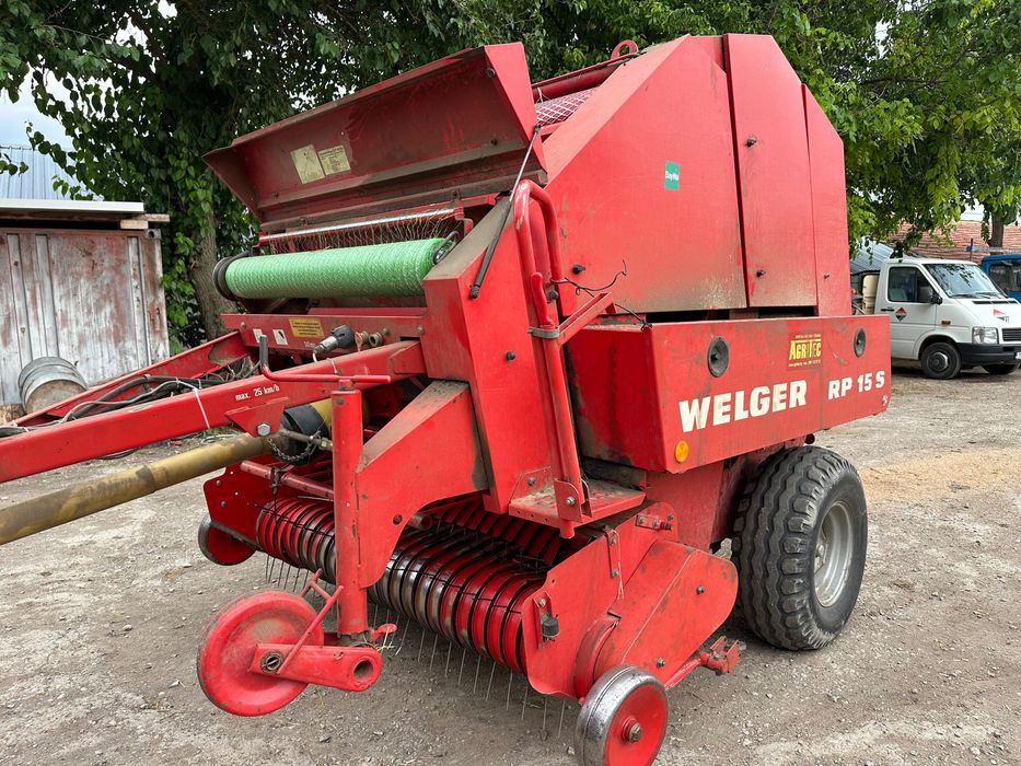 Рулонна балопресa welger