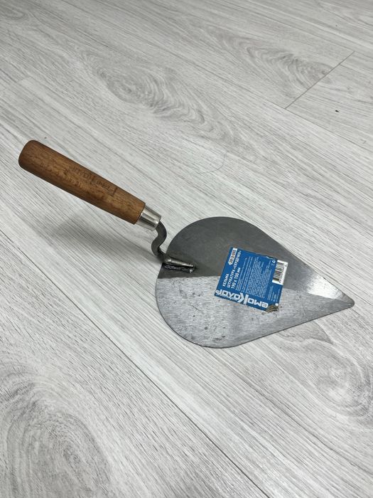 Остались после ремонта. Все по 1000тг.