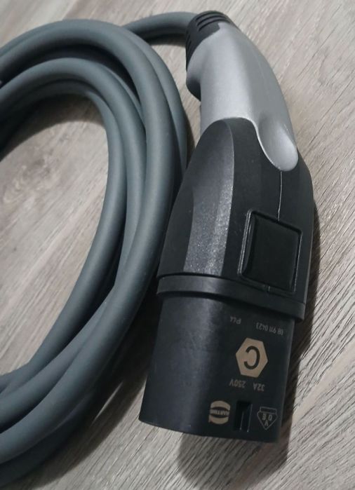 Cablu încărcare mașină electrica hibrid 32 A Bmw  Type 2