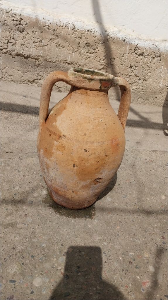Кувшин,глиннои,старыи.