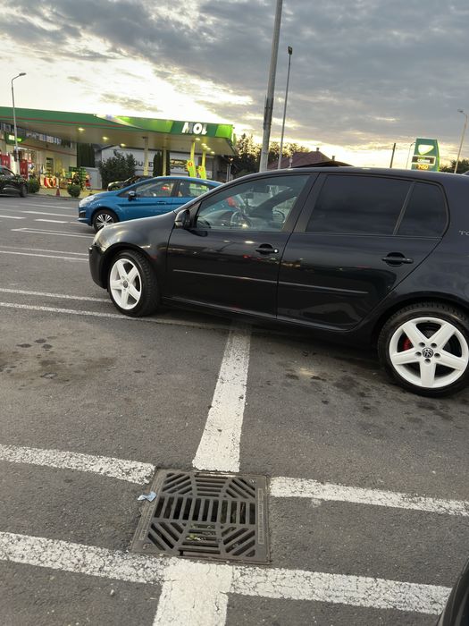 Se vinde golf 5 goal