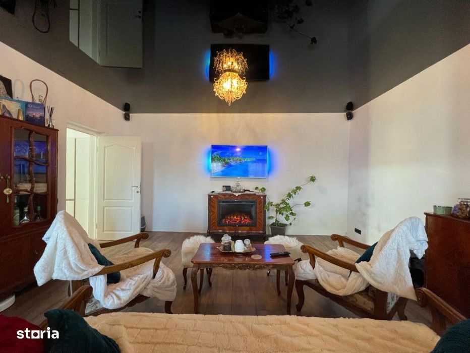 Tuzla | Casa Centru | 4 Camere | Panouri Fotovoltaice