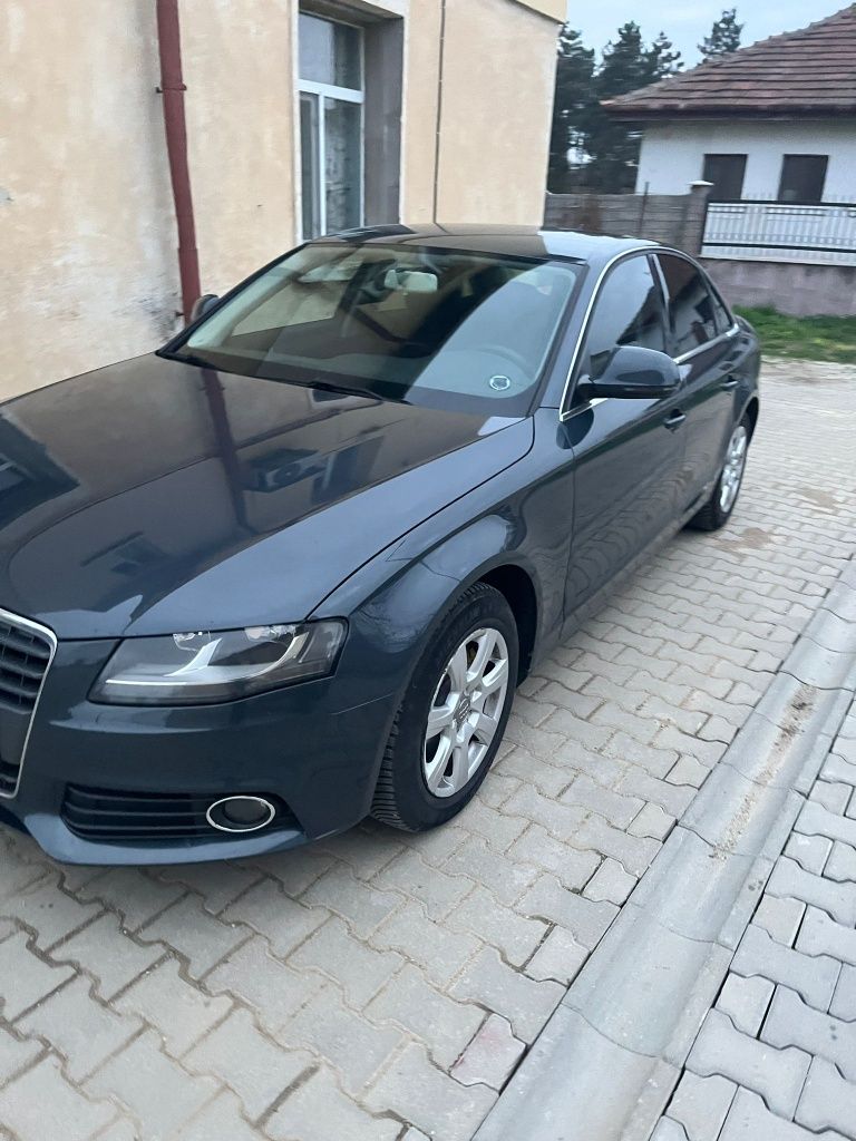 Audi A4 B8 2009 2.0  120Hp