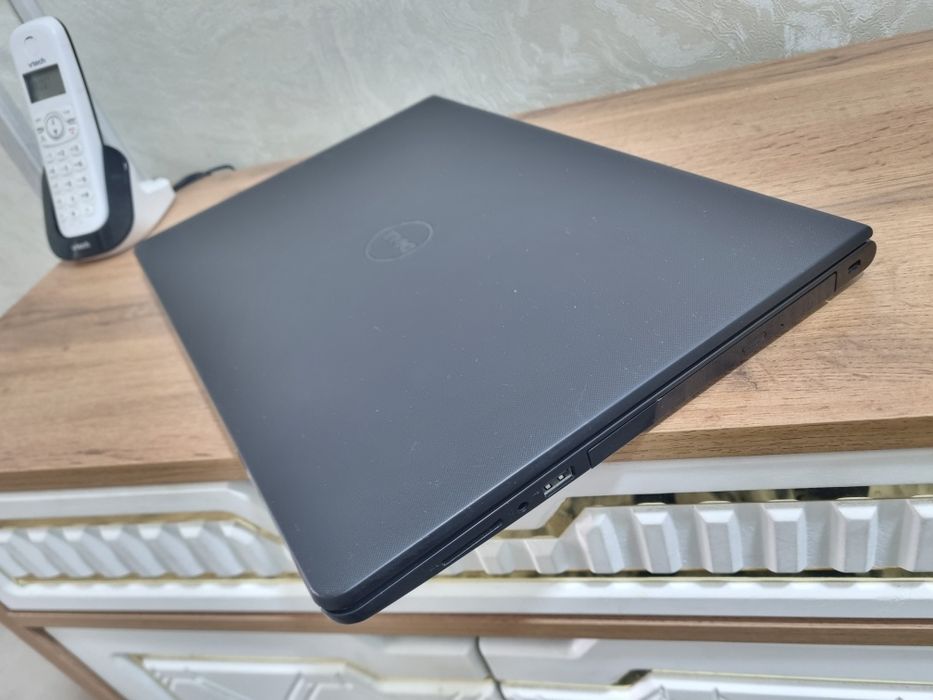 Core i3-7100U/ SSD 120 gb/ ОЗУ 8 gb