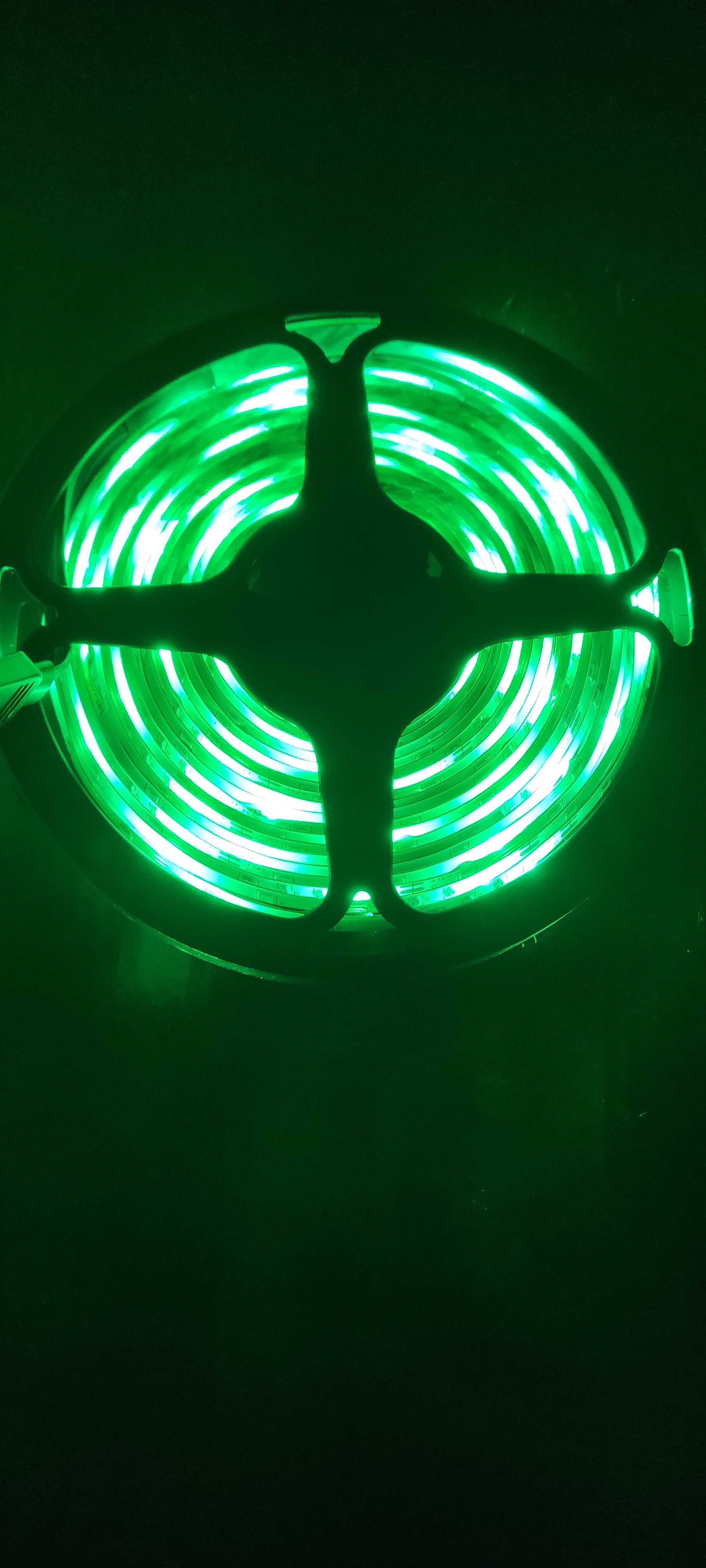 RGB led лента 5 метра USB - захранване