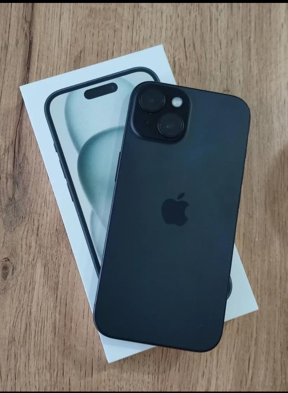 iPhone 15 128GB чёрный