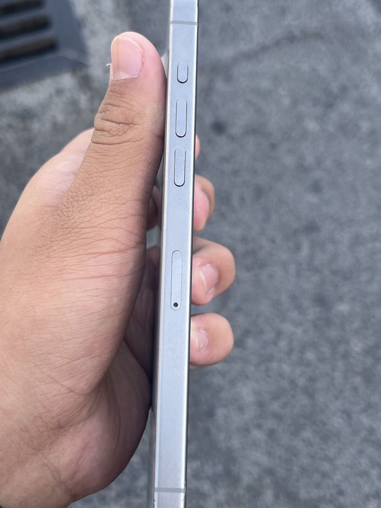 IPhone 15 pro max 256 natural 88%