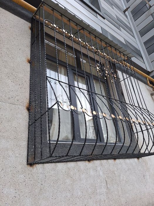 Rishotka reshotka akno dver oyna podokolnik ustanovka