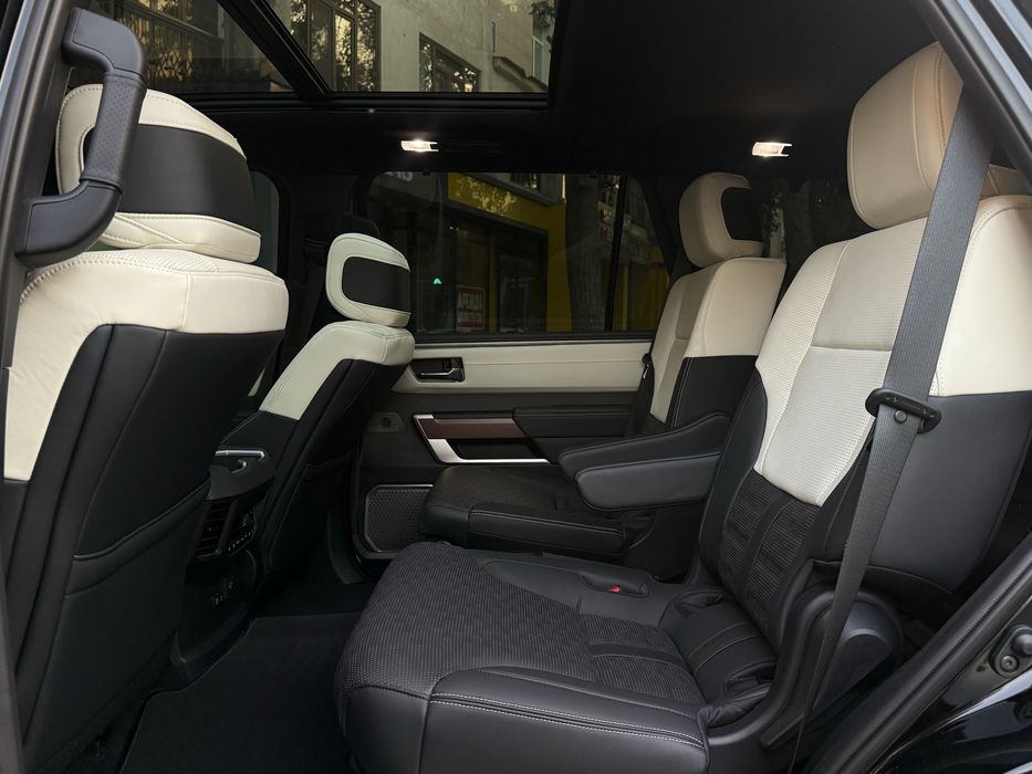 В продаже новый Toyota Sequoia 2025
