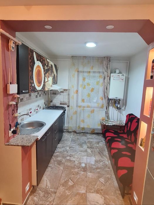 Ocazie! Apartament 2 camere,renovat,parter - zonă excelentă!